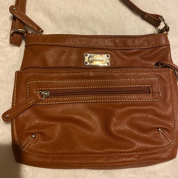 Nine West crossbody - Picture 2 of 7